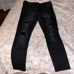 american eagle black distressed high rise jegging